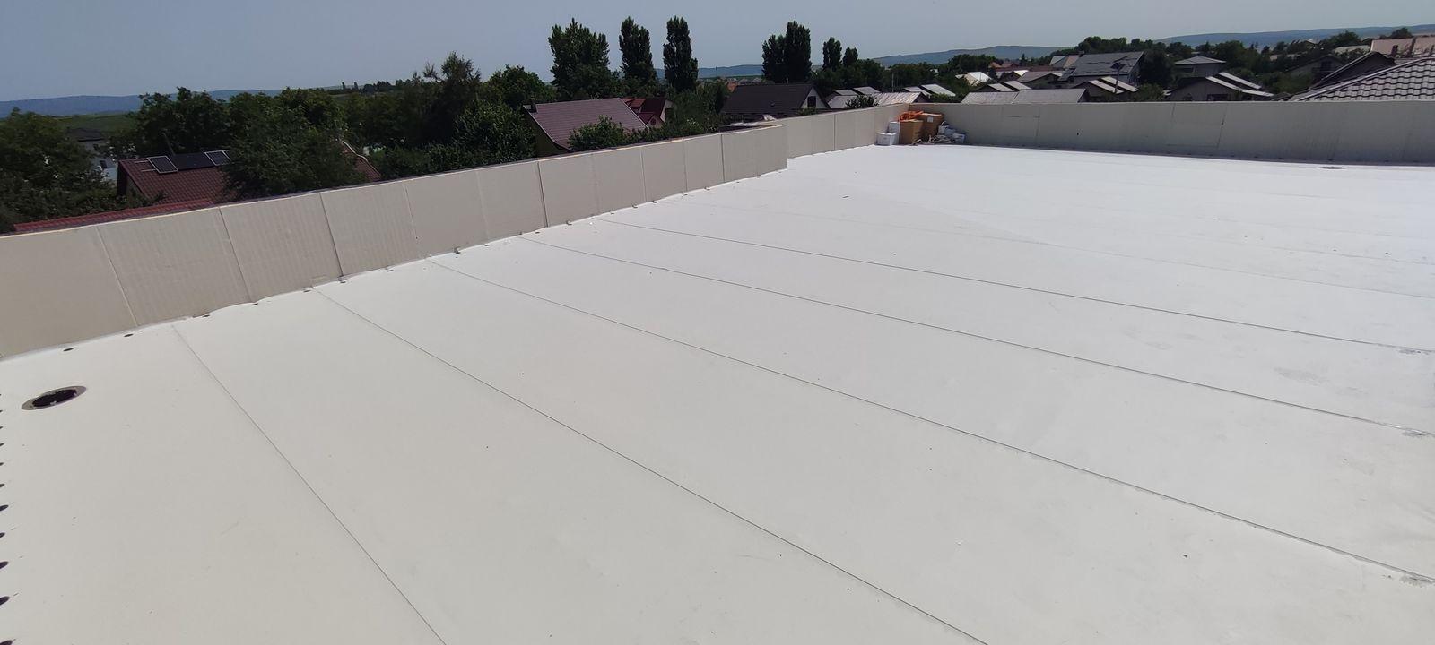 Acoperiș din tablă cutată, panoramă